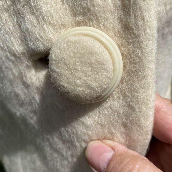 Vintage 1960s Gus Meyer Beige Wool Coat Honey Furry Collar 3/4 Sleeves L - Picture 16 of 16